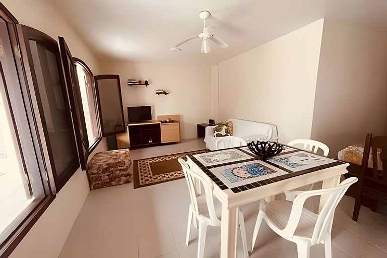 Casa aconchegante e arejada, 450m do mar