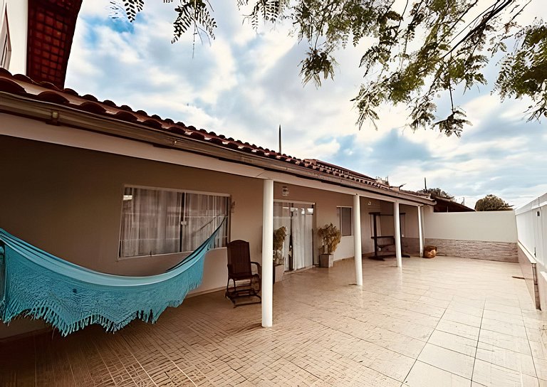 Casa equipada e confortável - São Francisco do sul