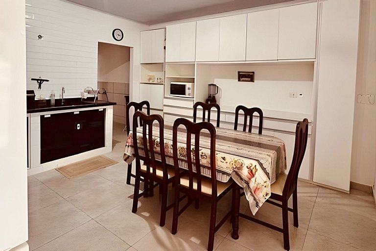 Casa equipada e confortável - São Francisco do sul