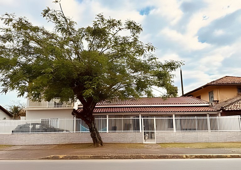 Casa equipada e confortável - São Francisco do sul