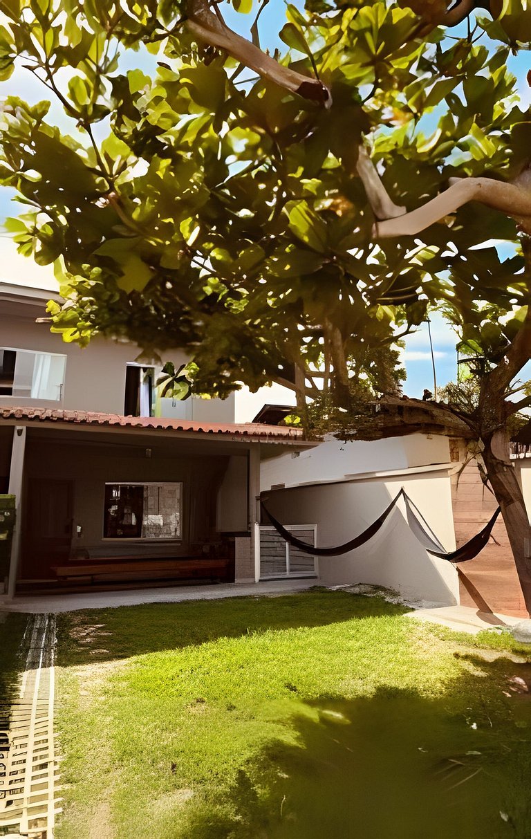 Casa 300m da praia da praia Grande