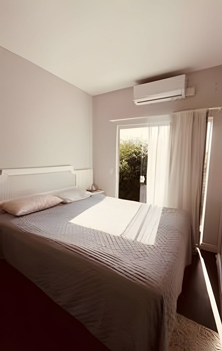 Casa 300m da praia da praia Grande