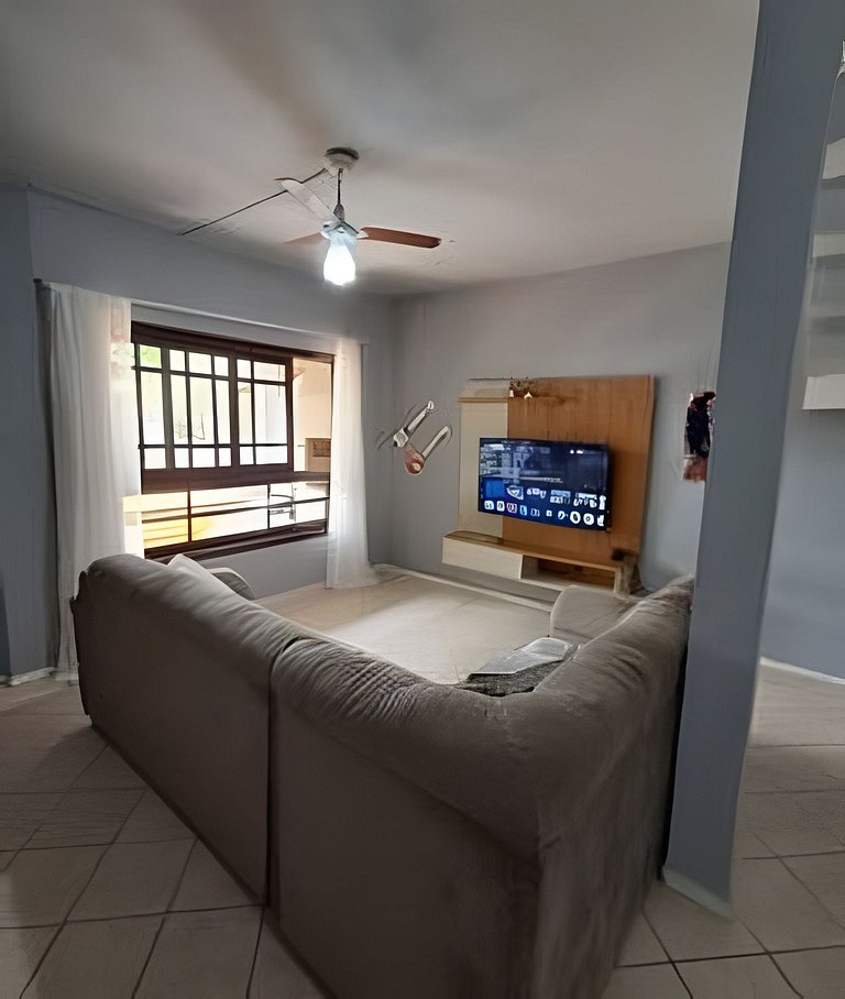 Casa 300m da praia em São Francisco do Sul