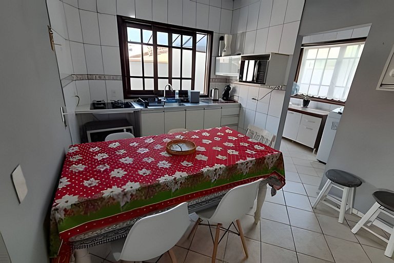Casa 300m da praia em São Francisco do Sul