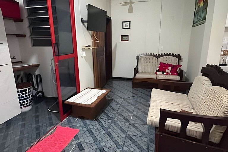 Casa próxima à Enseada e Prainha