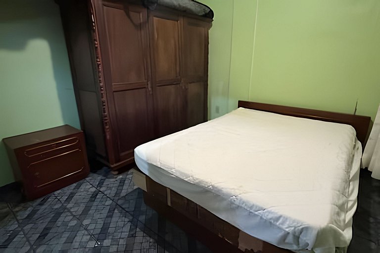 Casa próxima à Enseada e Prainha
