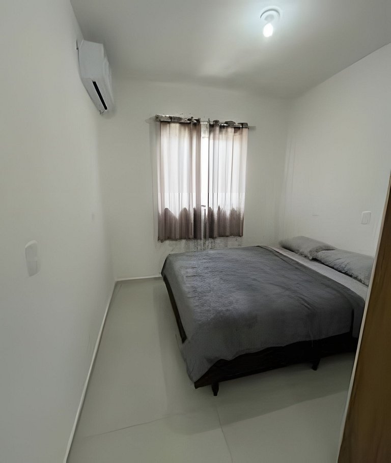 Casa a apenas 950 metros do mar em São Francisco do Sul!